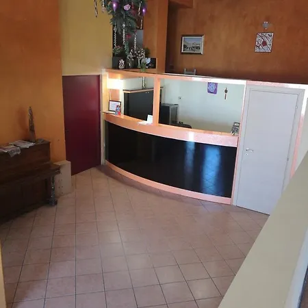 Hotel Fausto Manta