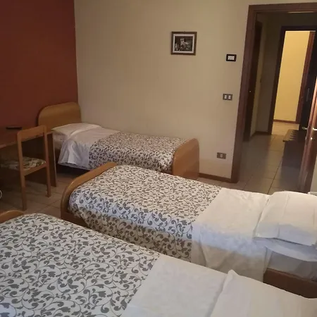 Hotel Fausto *